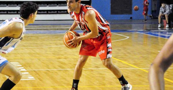 Quilmes cumplió y le ganó a Bahía Basket en el Polideportivo