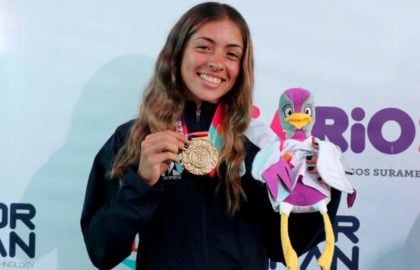 Pilar Robles en hockey 5 foto prensa Juegos Suramericanos de la Juventud