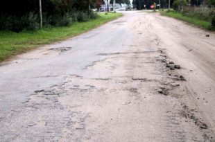 Laguna de los Padres: denuncian un “alto grado de abandono” y piden obras de asfalto