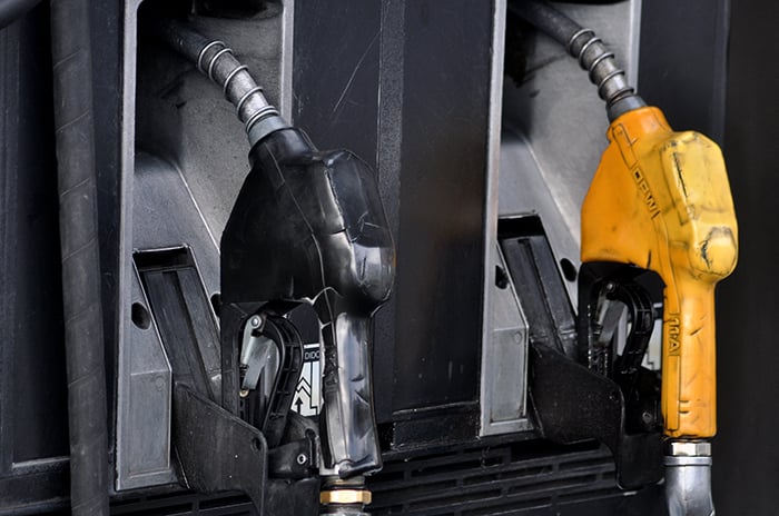 Estaciones de servicio denuncian cortes en la entrega de combustibles a la espera de un aumento