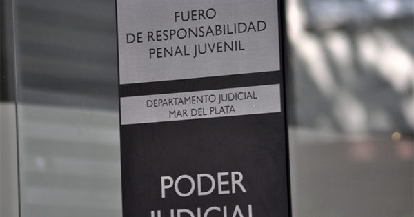 Oficializan la renuncia por jubilación de un juez de Responsabilidad Penal Juvenil