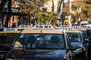 Taxis: el Concejo pide al gobierno un estudio de costos para analizar un aumento