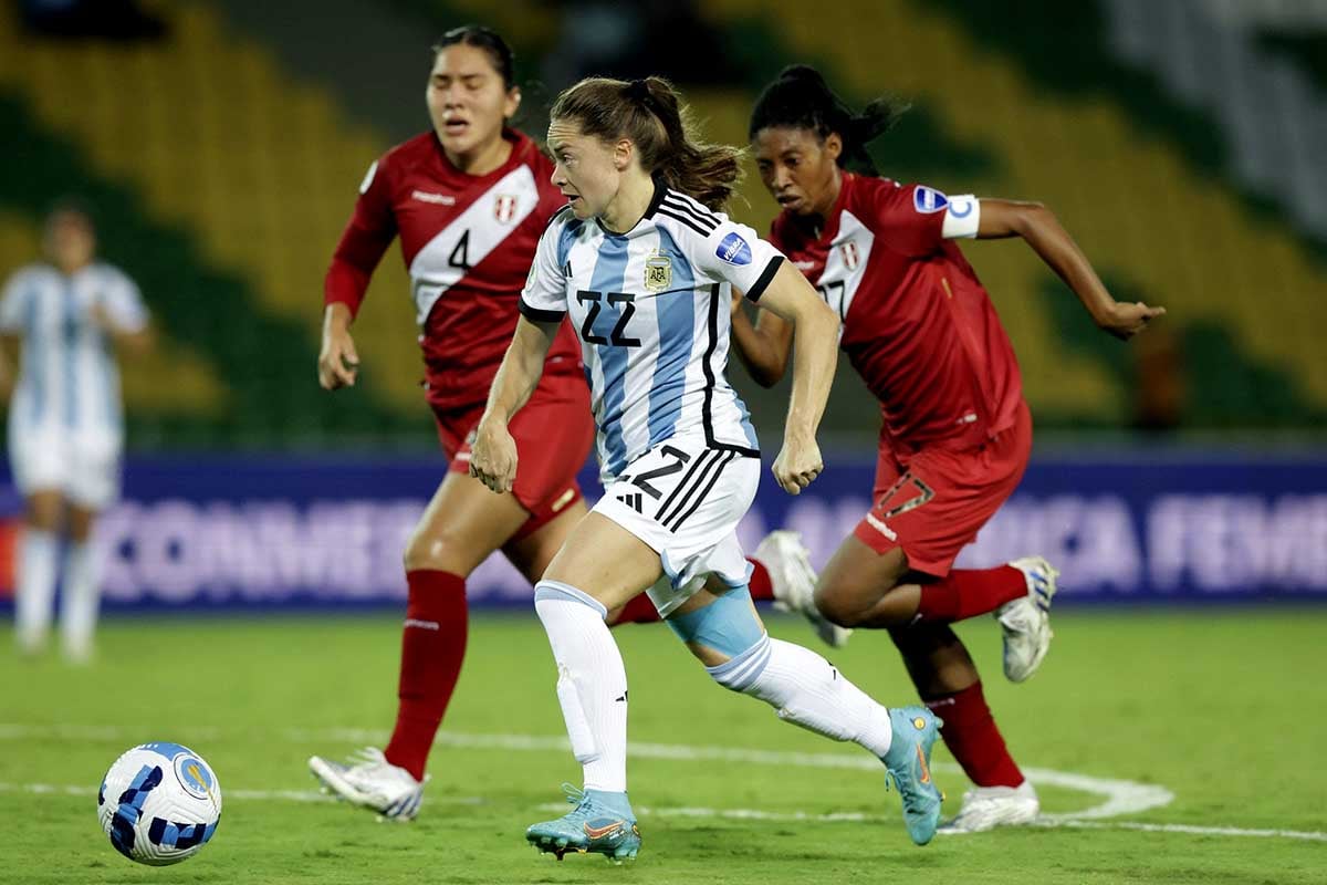 Argentina goleó a Perú en su primer triunfo en la Copa América Femenina