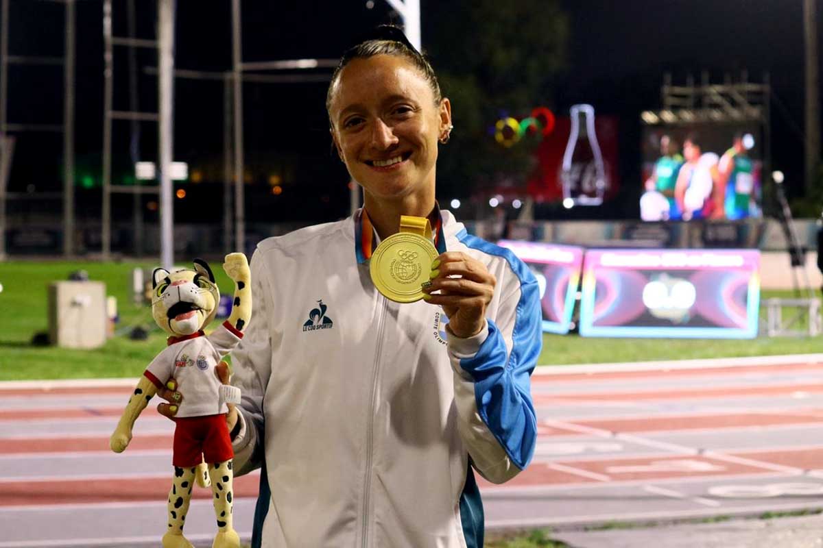 Claudia Amura histórica: logró doble medalla de plata en los