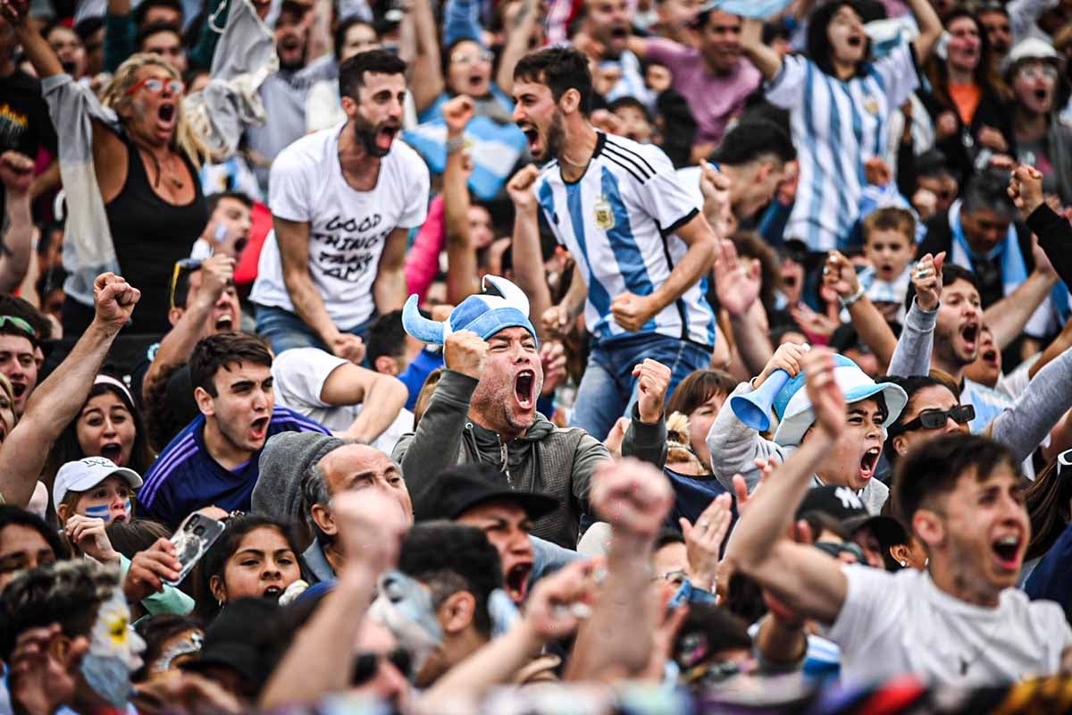 Así se vivió el triunfo de Argentina ante México en el “fan fest” de Mar del Plata