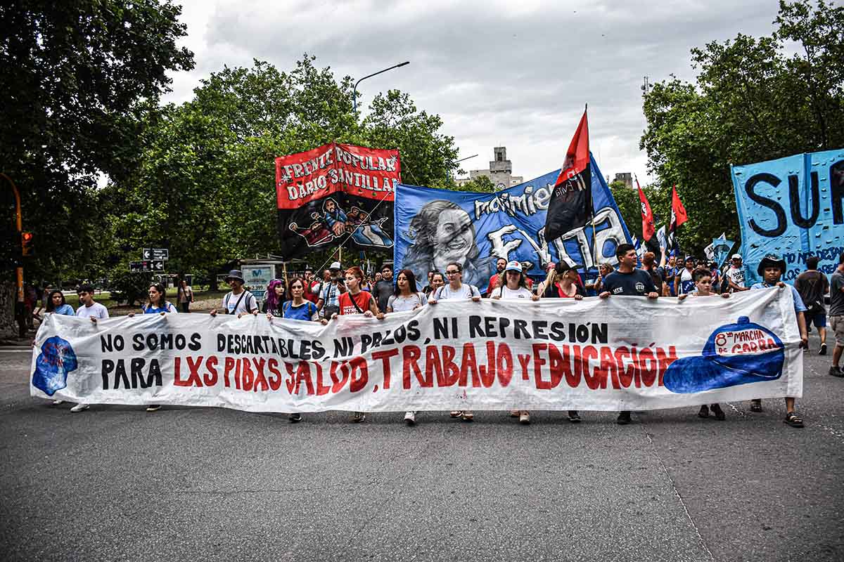 La octava Marcha de la gorra en Mar del Plata: “¡No somos descartables!”