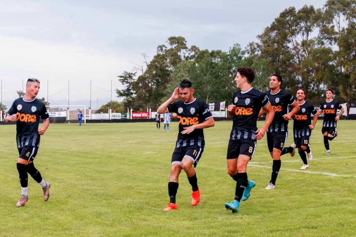 Gran primer paso de Kimberley y Atlético Mar del Plata en los playoffs del Regional