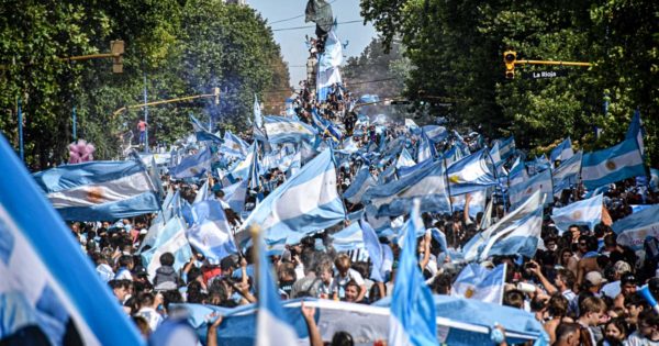 Argentina campeón mundial: masivo festejo en el centro de Mar del Plata