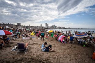 En el último fin de semana largo del año llegaron 155 mil turistas a Mar del Plata 