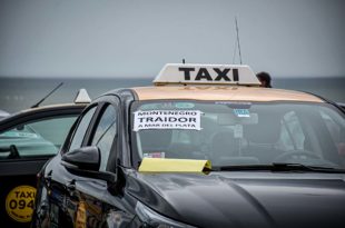 Taxis, contra las apps: “Montenegro permite trampas y cualquiera lleva pasajeros” 