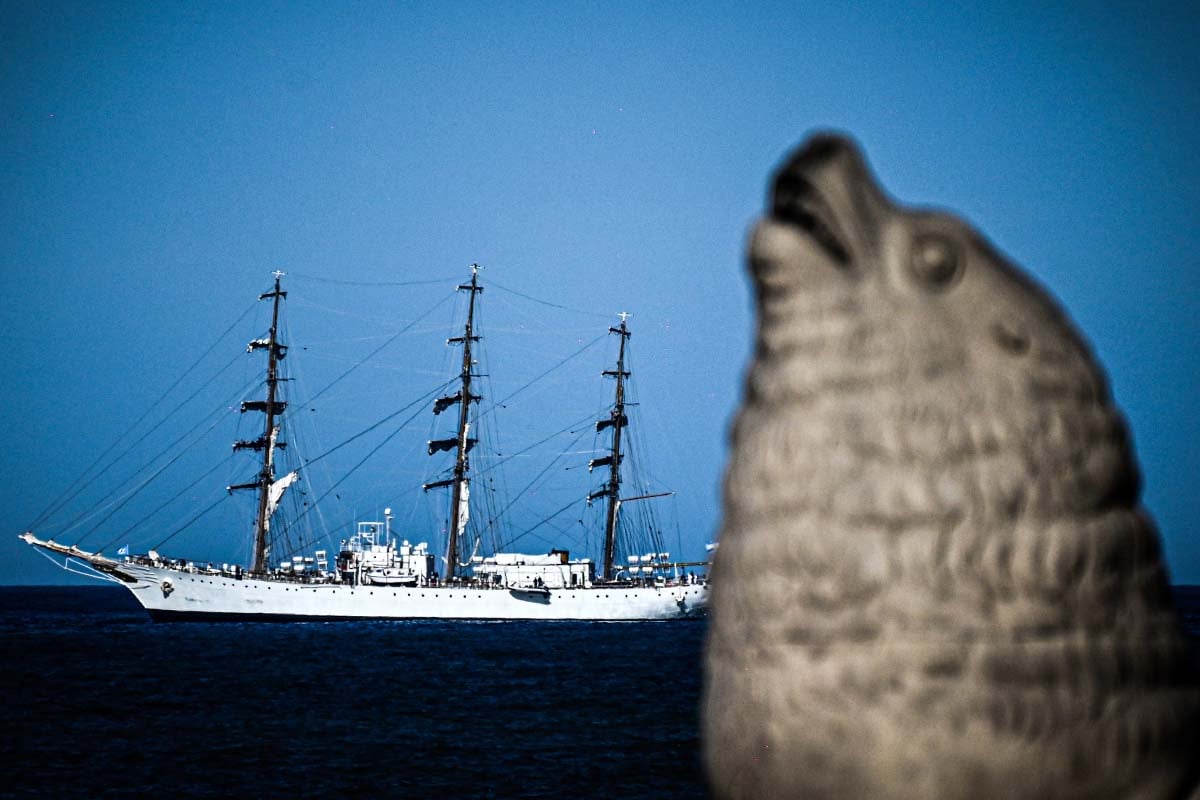 La Fragata Libertad llegó a Mar del Plata: días y horarios para visitarla