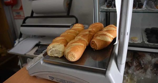 Panaderos proyectan un aumento del pan: pasará a costar desde $590