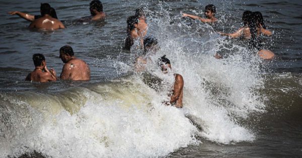 Calor en Mar del Plata: la sensación térmica superó los 40°C este domingo