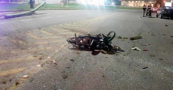 Manejaba borracho, volcó y mató a dos motociclistas en Cataluña y la costa