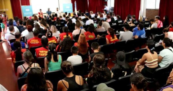 El debate por una ley provincial de juventudes comenzó en Mar del Plata