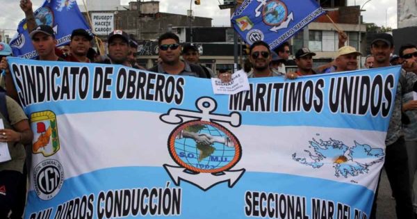 Puerto: a la espera de certezas con Ganancias, cuatro gremios cerraron paritarias