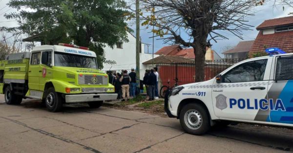 Dos heridos tras un incendio en una casa del barrio Bernardino Rivadavia 