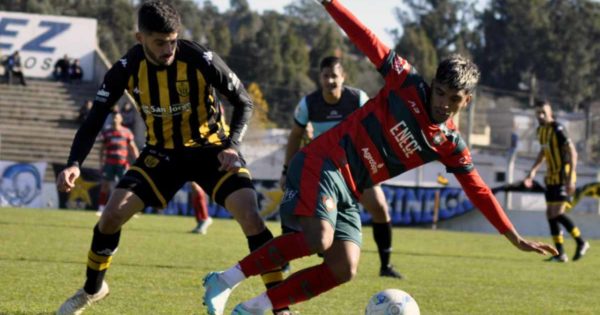 Círculo Deportivo sumó un nuevo tropiezo ante Santamarina de Tandil