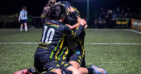 Aldosivi juega la final por el ascenso a la Primera B del fútbol femenino