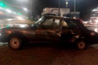 Dos heridos en un choque entre dos autos en Alió y Libertad