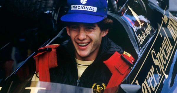 Comenzó a filmarse la serie de Ayrton Senna y siguen buscando extras en Mar del Plata