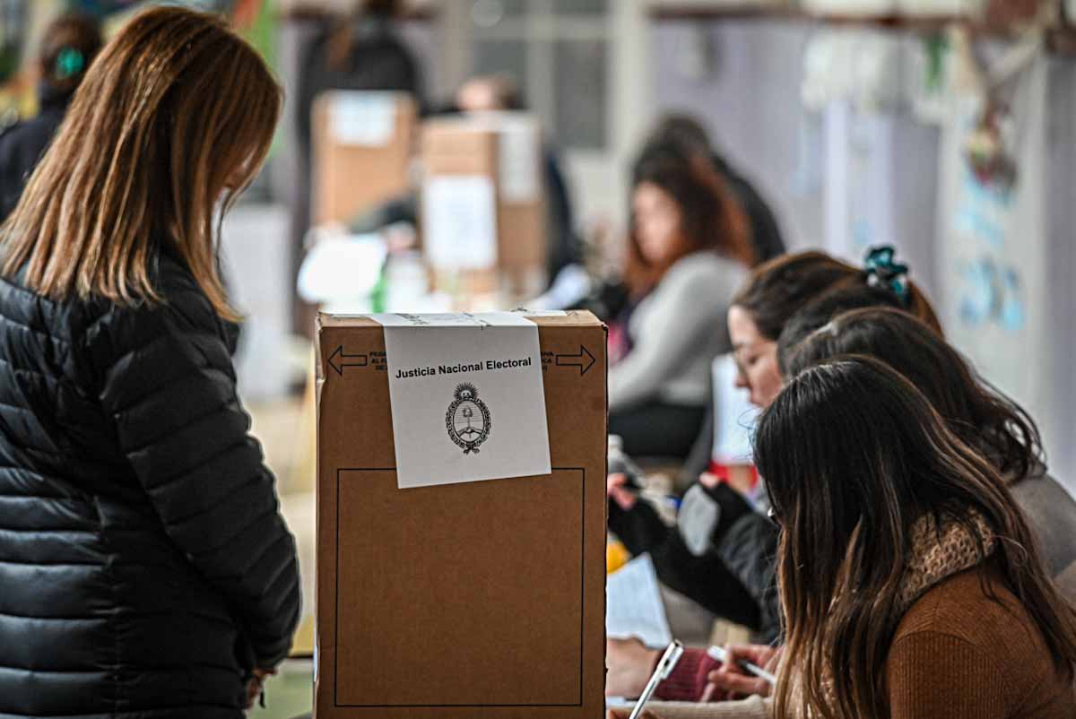 Domingo de elecciones: hubo casi 300 centros de votación en Mar del Plata
