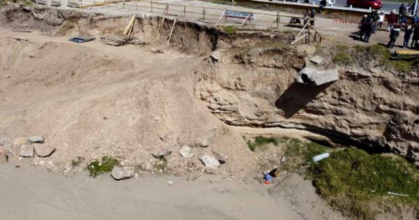 Obras en playa “Costa del Sol”: “Queremos saber por qué se destruyó el acantilado”