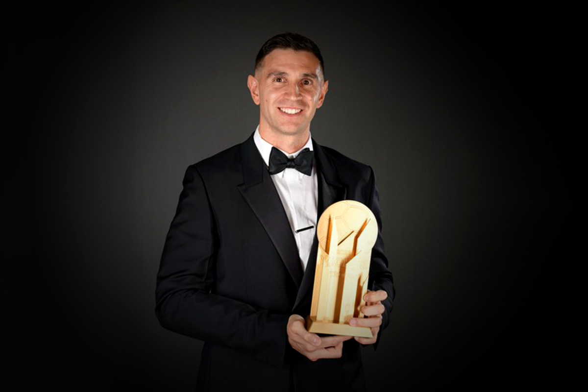 Balón de Oro: “Dibu” Martínez fue elegido como el mejor arquero del mundo