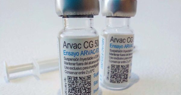 Covid-19: la vacuna argentina fue aprobada por Anmat y empezó la producción