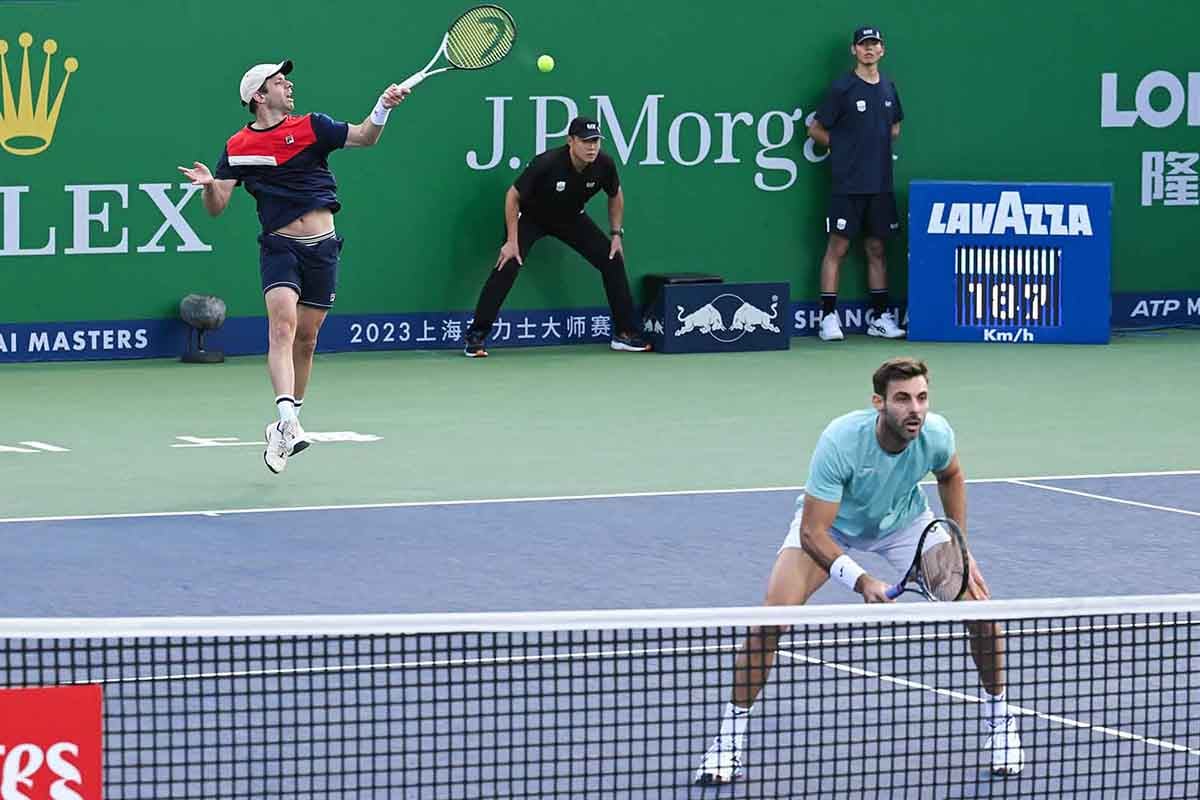 Zeballos se metió en semifinales del Masters 1000 de Shanghái