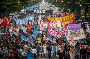 La marcha a 22 años del “Argentinazo”, en medio del recorte de asistencia social
