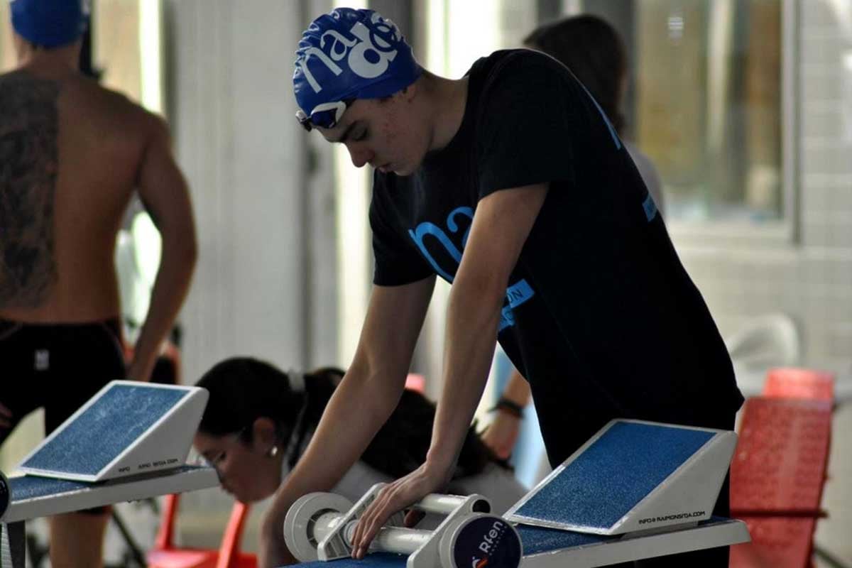 Ulises Saravia no para: batió un nuevo récord argentino en piscina corta