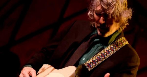 El guitarrista estadounidense Jim Campilongo se presenta en Mar del Plata