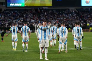 En un monólogo, Argentina cumplió, probó y ganó ante El Salvador